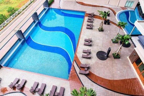 Shaftsbury Residence Cyberjaya With A Pool & Free Parking Εξωτερικό φωτογραφία